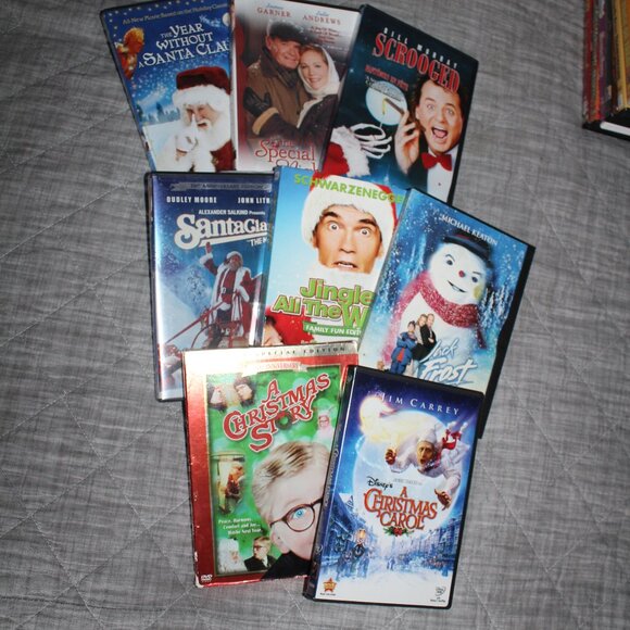 Classic Christmas Movies Lot of 8 Dvds - Picture 1 of 9